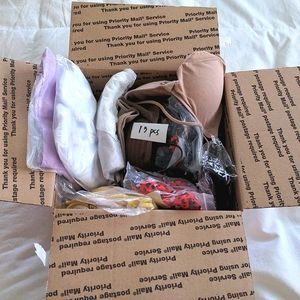 13 items Per Lot Wholesale